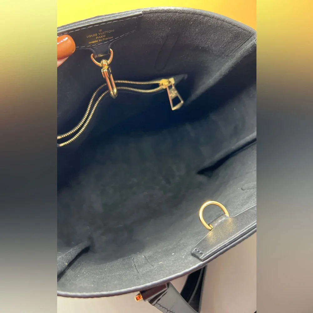 Sold. Authentic Louis Vuitton Belmont PM - Picture 7 of 8